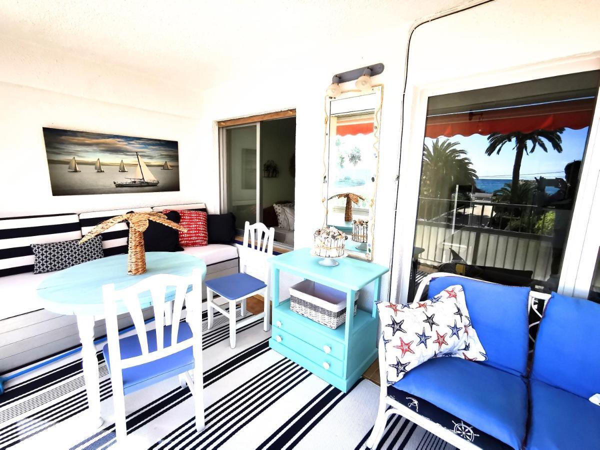 אלתיאה Happy Beachfront Apartment מראה חיצוני תמונה